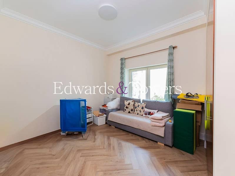 Upgraded and Spacious | Unfurnished | VOT - Image 19