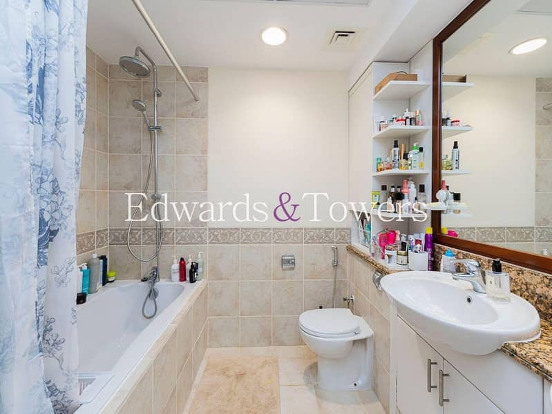 Upgraded and Spacious | Unfurnished | VOT - Image 20