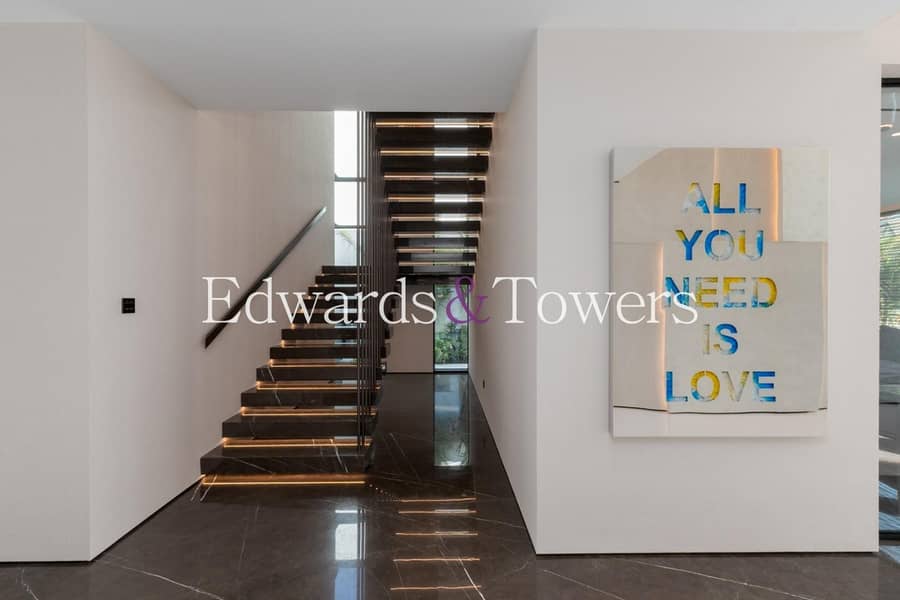 EXCLUSIVE | Very high No. | Super Luxury villa - Image 8