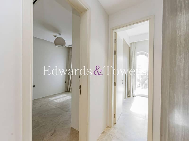 Exclusive | Single Row | 4BR | Roof Terrace - Image 22