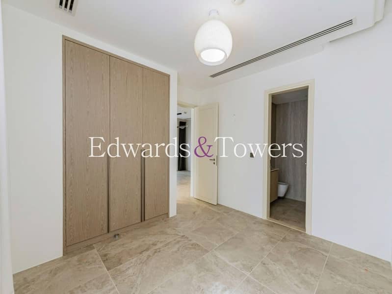 Exclusive | Single Row | 4BR | Roof Terrace - Image 25