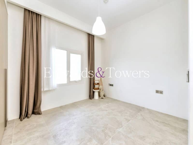 Exclusive | Single Row | 4BR | Roof Terrace - Image 38