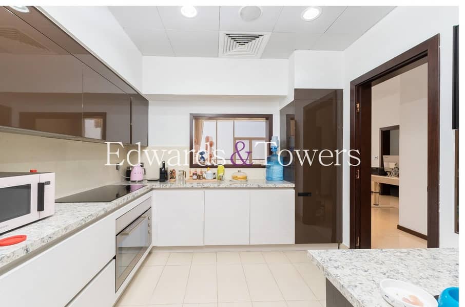 Exclusive|High Floor|Type B|Diamond|Atlantis View - Image 8