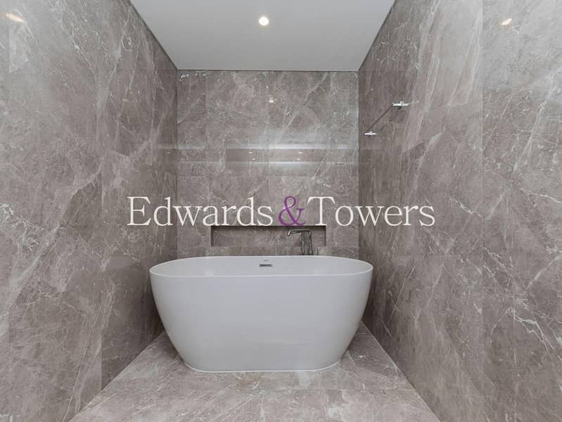 Exclusive | 4BR+Maids | Massive Plot | Main Park - Image 19