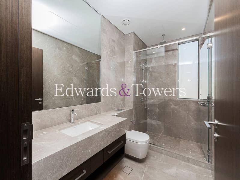 Exclusive | 4BR+Maids | Massive Plot | Main Park - Image 25