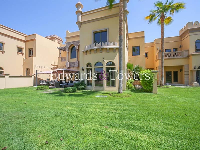 Exclusive | Vacant | Upgraded | Sunset Views