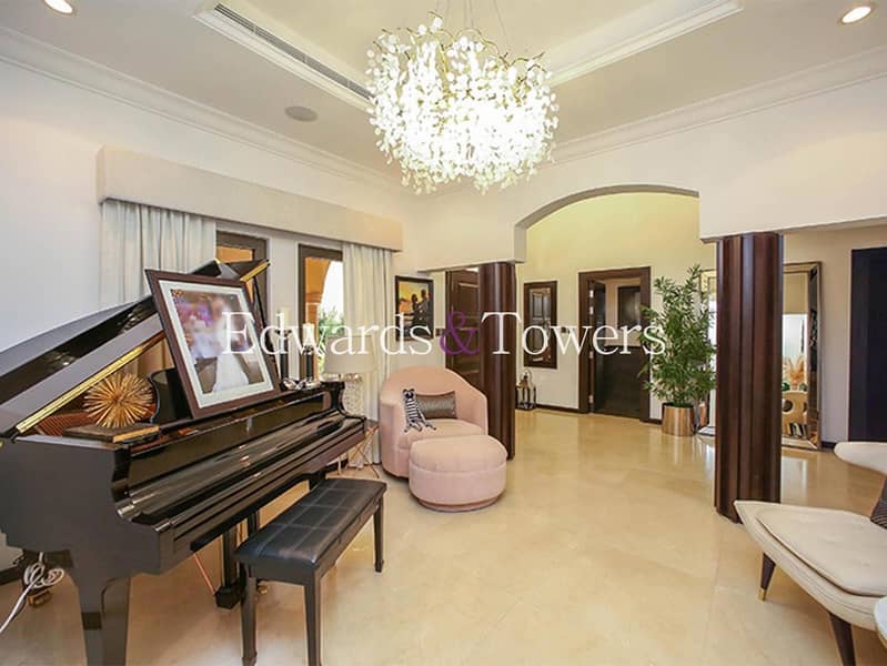 Exclusive | Vacant | Upgraded | Sunset Views - Image 8