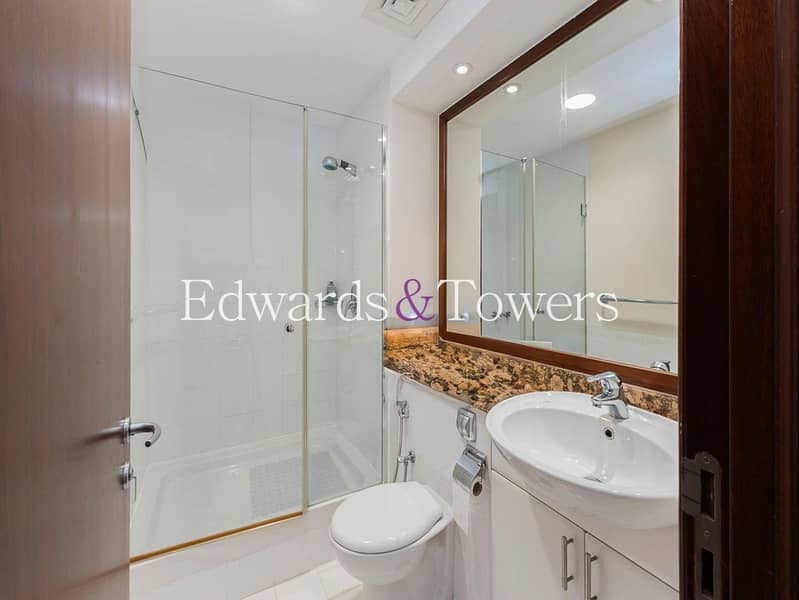 Upgraded and Spacious | Unfurnished | Low Floor - Image 26