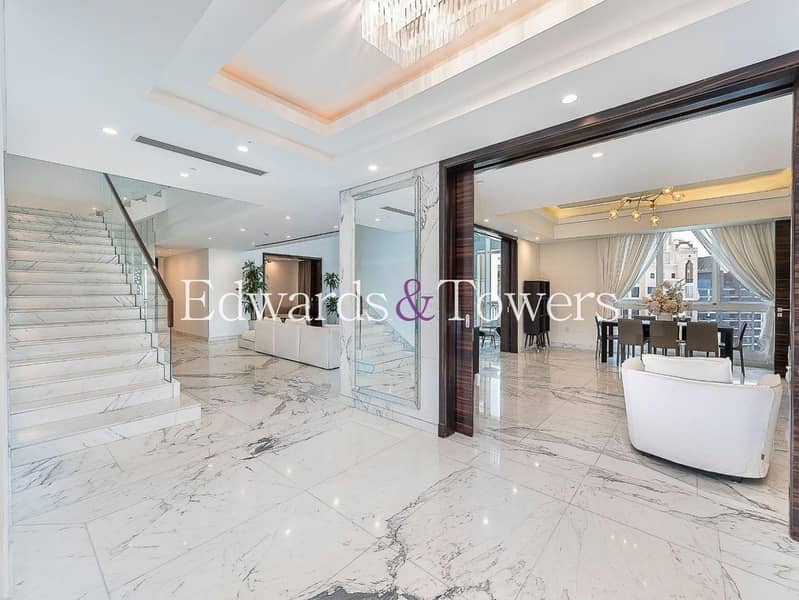 Duplex Unique Penthouse | Upgraded | Vacant - Image 7