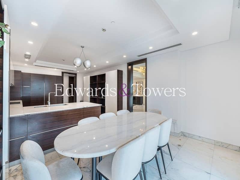 Duplex Unique Penthouse | Upgraded | Vacant - Image 11