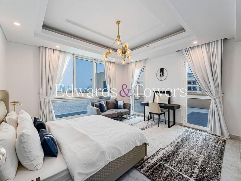 Duplex Unique Penthouse | Upgraded | Vacant - Image 16