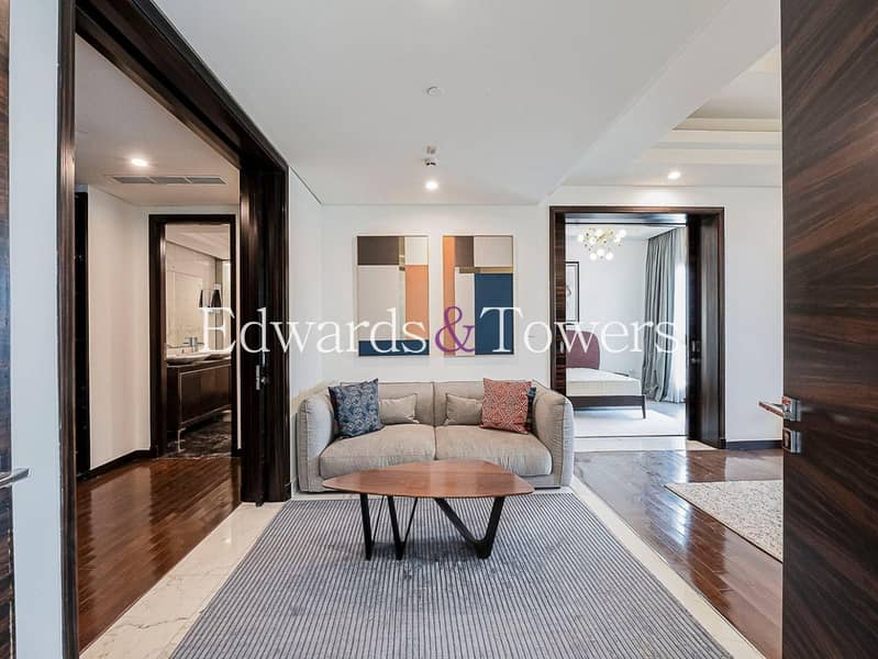 Duplex Unique Penthouse | Upgraded | Vacant - Image 20