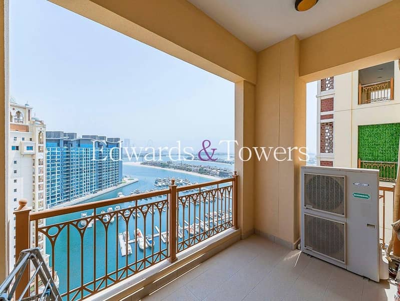 Duplex Unique Penthouse | Upgraded | Vacant - Image 27