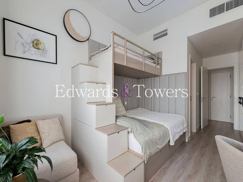 Exclusive | Vacant | Low Floor | Golf Views - Image 17