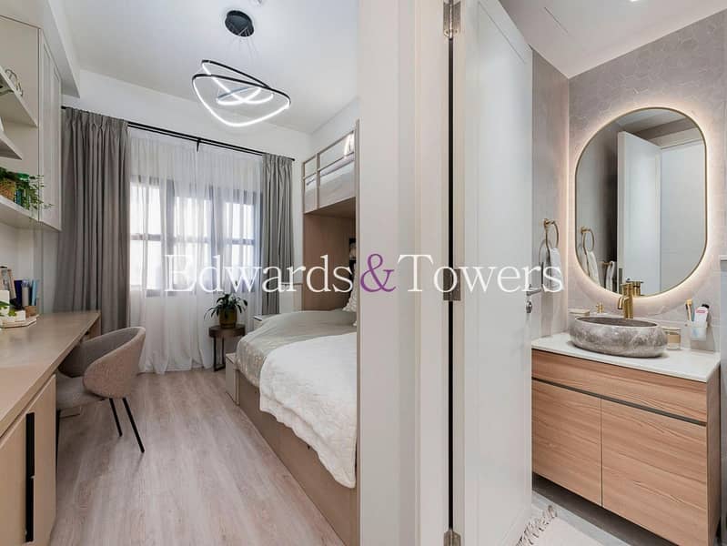 Exclusive | Vacant | Low Floor | Golf Views - Image 18