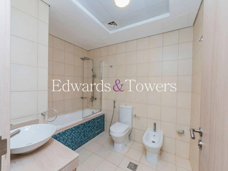 High Floor | Type A | Vacant | Some Upgrades - Image 17