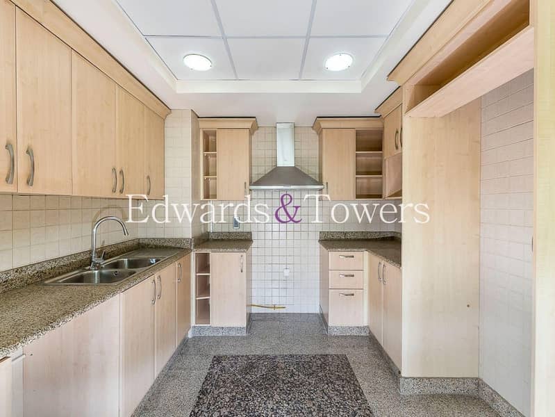 Luxury Penthouse | 4BR + Maid | Vacant | Sea Views - Image 9