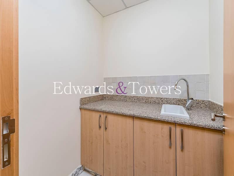 Luxury Penthouse | 4BR + Maid | Vacant | Sea Views - Image 26