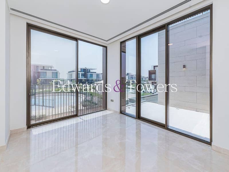 Exclusive|5 Bed Large Layout|Corner|Bloom Villa - Image 9