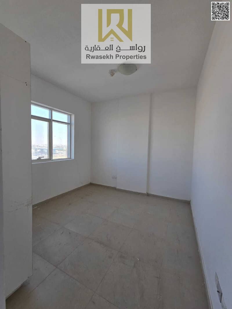 10 WhatsApp Image 2025-11-23 at 5.56. 23 PM. jpeg