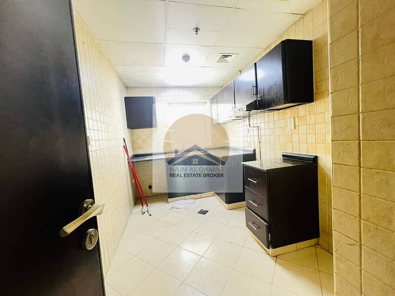NICE BUILDING 1 BHK WITH BALCONY AND PARKING FREE AND ALL FACILITIES IN AL NAHDA DUBAI RENT 50 K