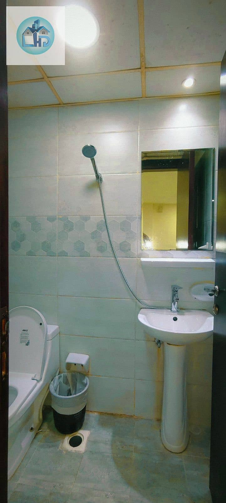 "Prime CBD 2BR Apartment | Bright, Spacious & Unfurnished Option" - Image 8