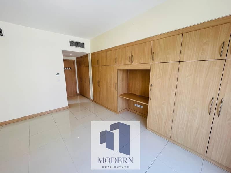 5 Bedroom Villa with Maid’s Room in Al Saffa 2 - Image 30