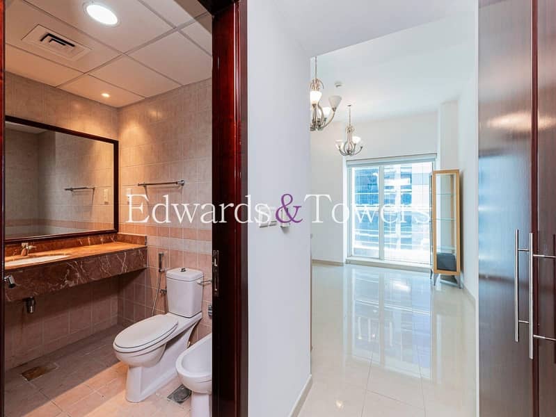 High Floor | Amazing Full Sea/Palm View | Vacant - Image 23