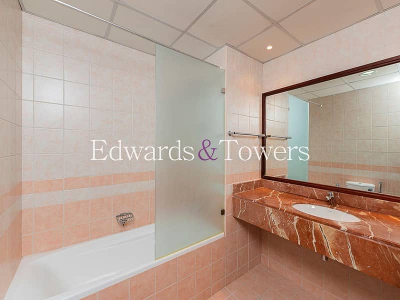 High Floor | Amazing Full Sea/Palm View | Vacant - Image 26