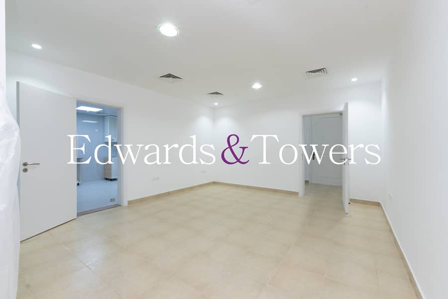 5 Bedroom - Upgraded - Vacant Now