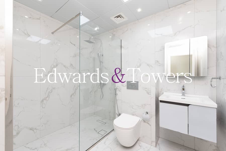 5 Bedroom - Upgraded - Vacant Now - Image 15