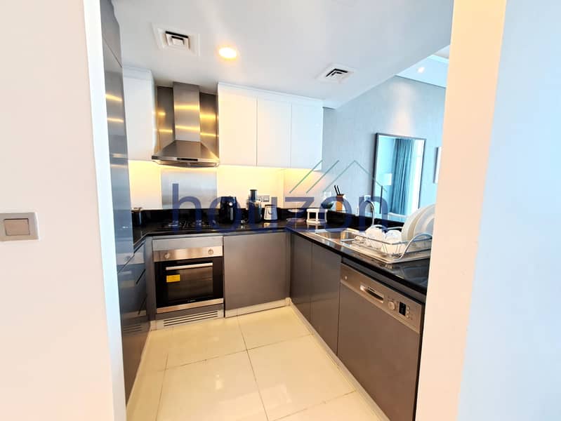 Bright + Spacious 1BR | Vacant | Canal View - Image 10