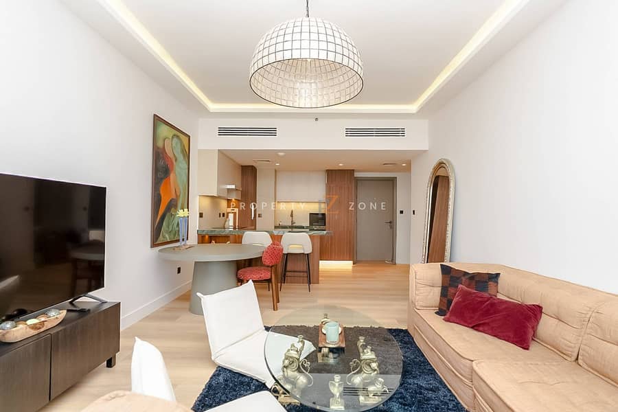 Upgraded and Fully Furnished I Golf Course View Upgraded and Fully Furnished I Golf Course View