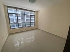 للبيع شقة غرفتين وصالة في برج صحارى 3