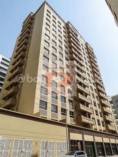 شقة في بناية الموساوي جراند،البرشاء 1،البرشاء 1 غرفة 70000 درهم - 13491241