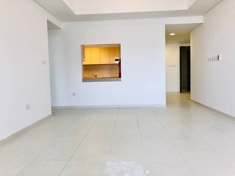 Tower Building Apartment 3 Bedrooms 4 Bathrooms with 2 Car Parking in Al Rawdah.