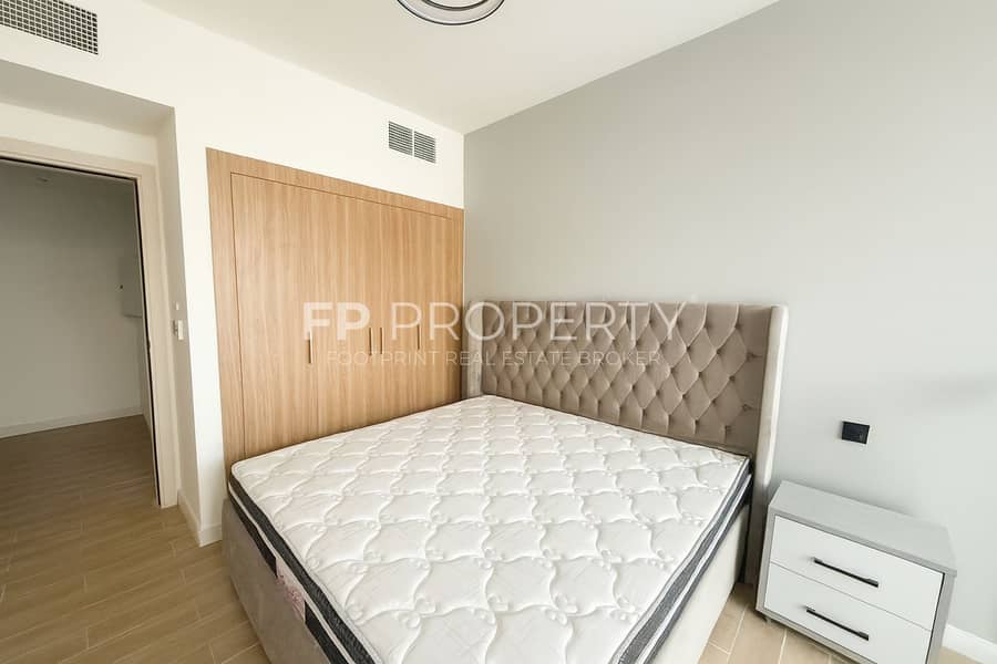 Elegantly Furnished | Ready To Move | Feel Privacy