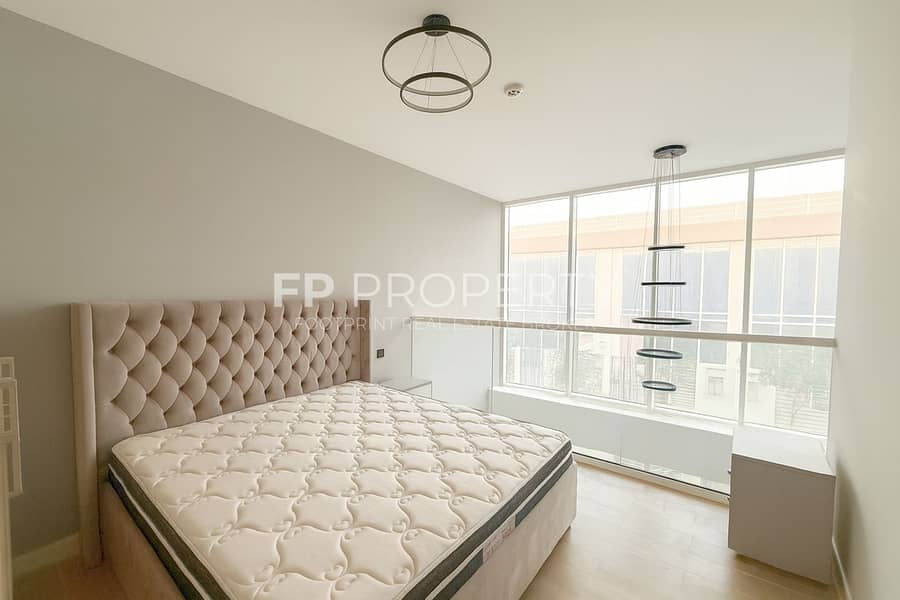 Elegantly Furnished | Ready To Move | Feel Privacy