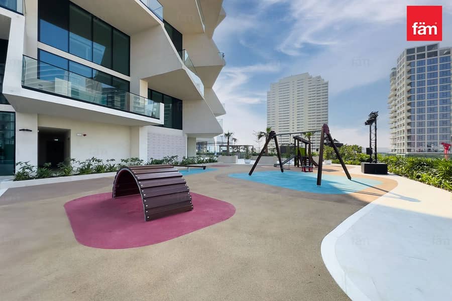 Amazing One Bedroom With Private Pool Brand New. - Image 29