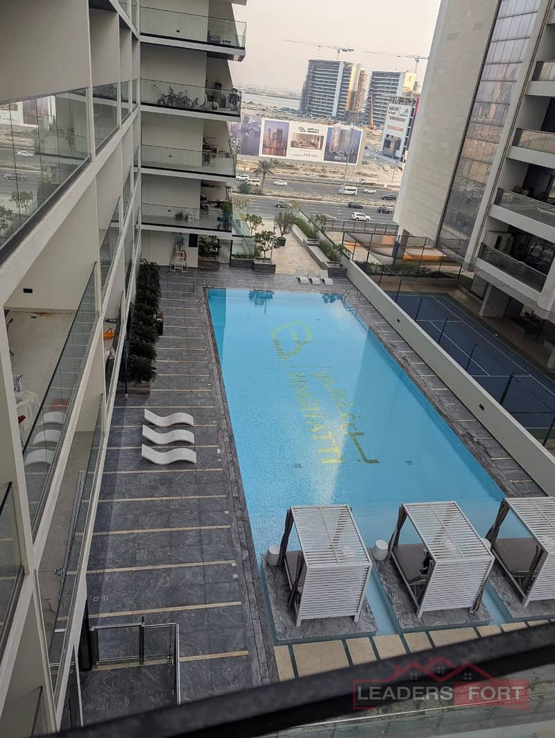 Vacant 3 BR| High Floor | Creek View | - Image 7