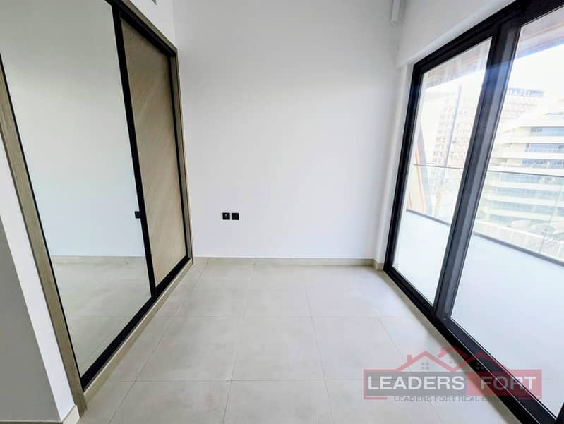 Vacant 3 BR| High Floor | Creek View | - Image 14