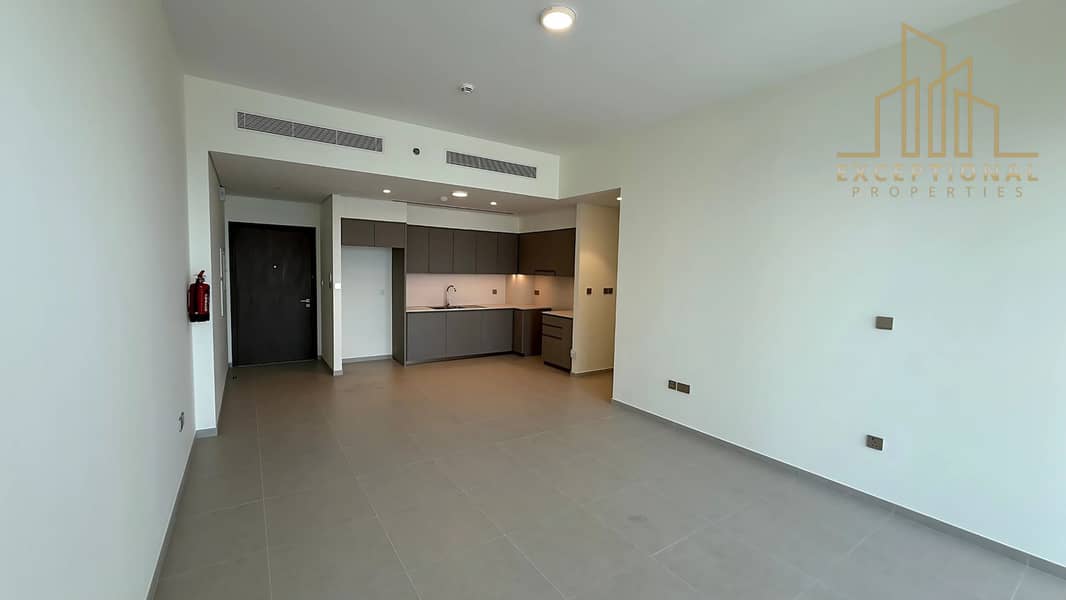 High Floor || Sea View || Prime Location