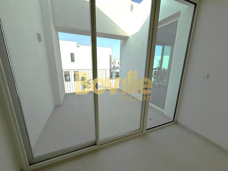 BRAND NEW | HUGE LAYOUT | PRIME LOCATION - Image 9