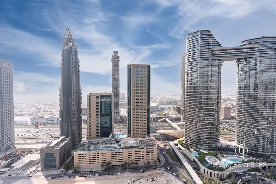 DIRECT TO METRO | HIGH FLOOR | MIDDLE UNIT | VACANT