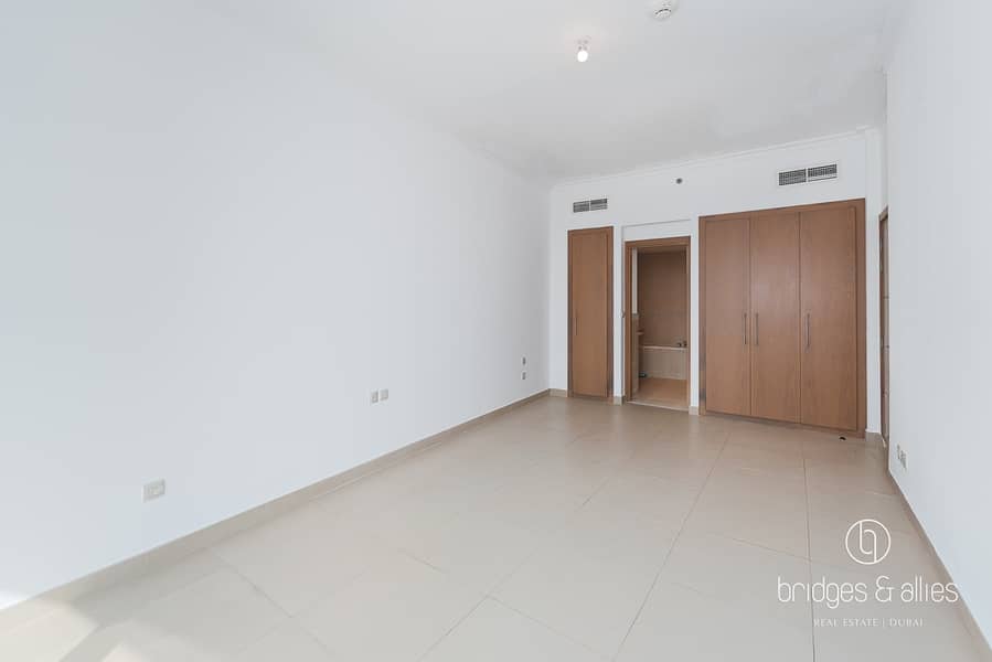 DIRECT TO METRO | HIGH FLOOR | MIDDLE UNIT | VACANT - Image 10
