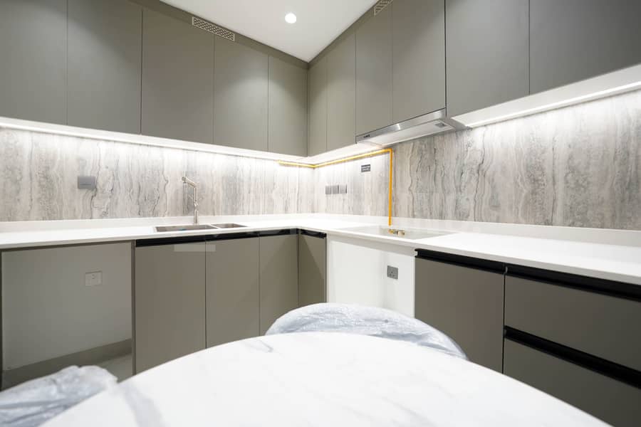 BEST BUILDING IN JVT / FULLY FURNISHED / GREAT SPORTS AMENITIES