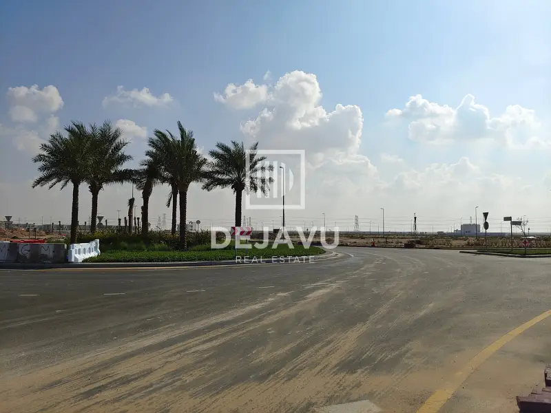 Investors Deals | Premium Location | Large Plot