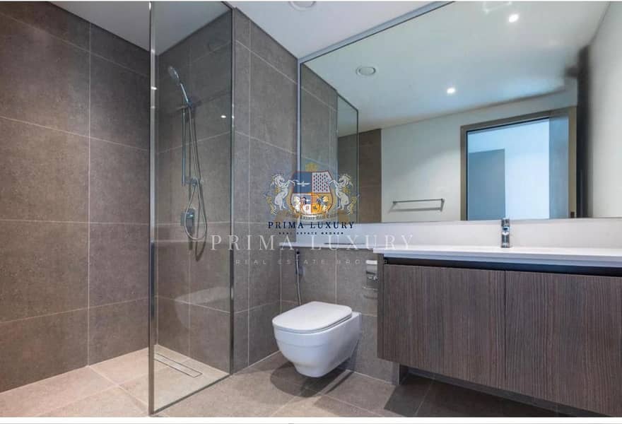 Newly Handed Over | Vacant | Townhouse - Image 7