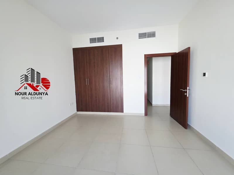 SUPER LUXURIOUS. 3BHK+STORE. 2 BALCONY. GYM POOL PARKING. FAMILY BUILDING - Image 9