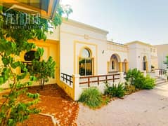 فیلا في محيصنة 1،محيصنة 4 غرف 210000 درهم - 13496188